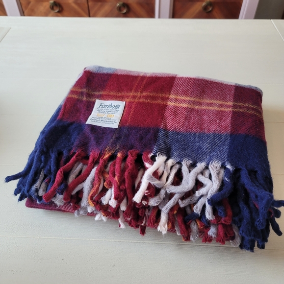 Vintage Faribou Plaid Throw Blanket - Picture 5 of 8